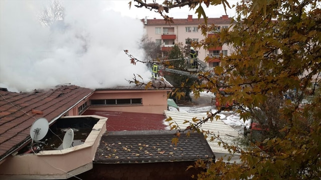 Malatya'da askeri lojmanlarda yangın