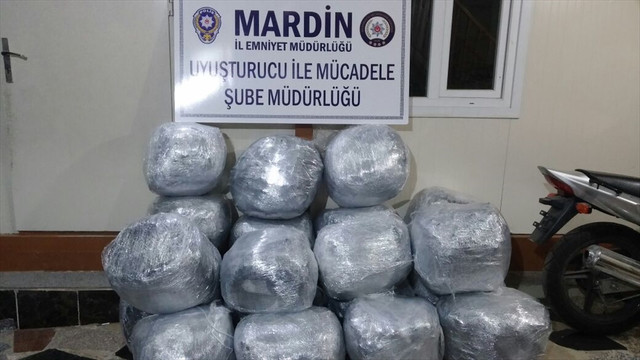 Mardin'de bir otomobilde 198 kilo esrar ele geçirildi