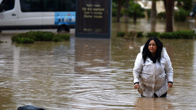 Mersin'de kuvvetli yağış