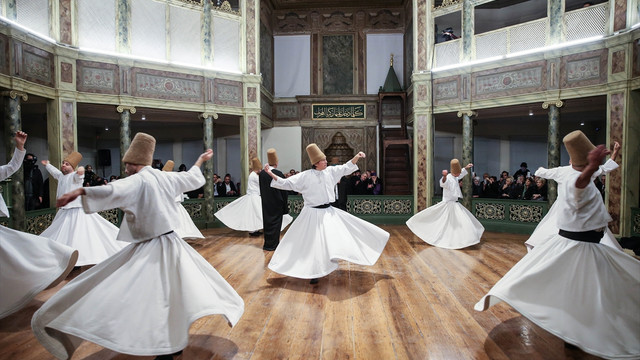 Mevlana, Galata Mevlevihanesi’nde anıldı