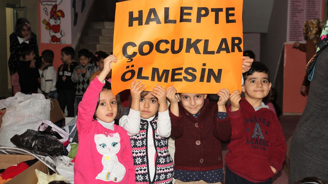 Minik öğrencilerden Halep'e yardım