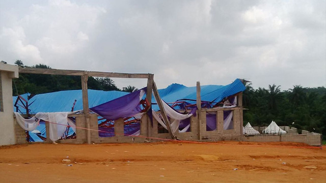 GÜNCELLEME - Nijerya'da kilisenin çatısı çöktü: 160 ölü