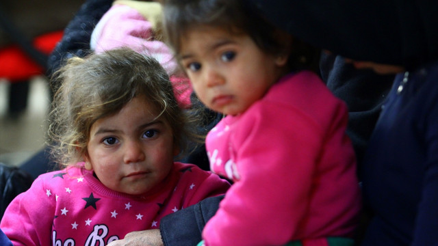 Odunlukta yaşayan Suriyeli aileye AFAD eli