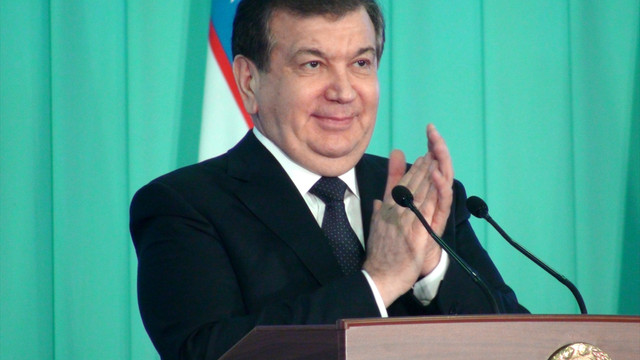 Özbekistan'da Mirziyoyev'in cumhurbaşkanı seçilmesi