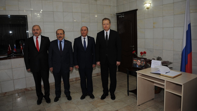 Rus Büyükelçi Karlov'un silahlı saldırı sonucu öldürülmesi