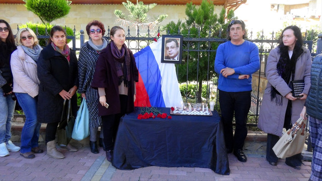 Rus Büyükelçi Karlov'un silahlı saldırı sonucu öldürülmesi