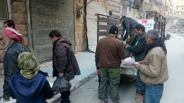Sadakataşı Derneği'nden Halep'e yardım eli