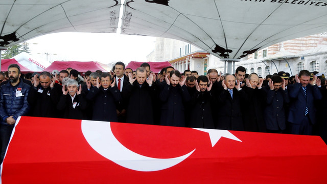 Şehitlerimizi uğurluyoruz