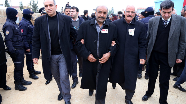 Şehitlerimizi uğurluyoruz