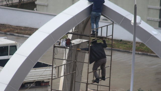 Siirt kent meydanına 15 Temmuz Demokrasi Meydanı ismi verildi