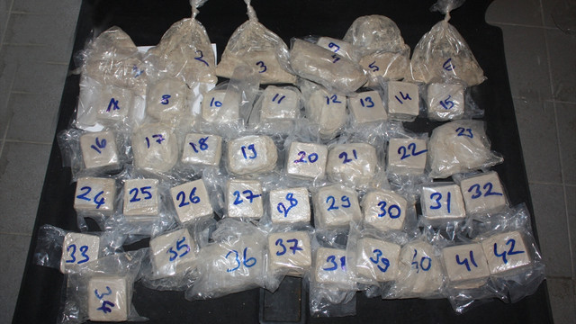 Sınır kapısında uyuşturucu operasyonu