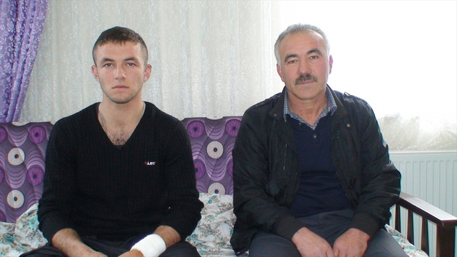 Sivil otobüsten indi, patlama meydana geldi