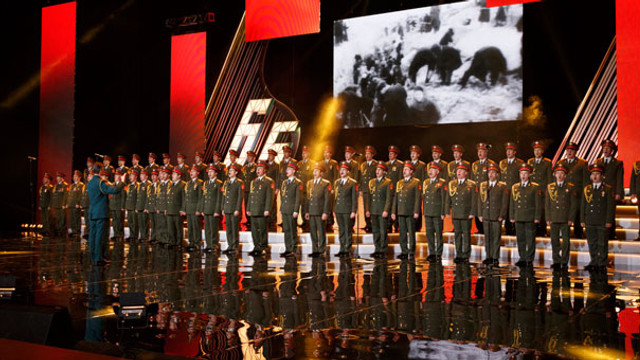 Rusyanın düşen uçağında Kızıl Ordu Korosu varmış!