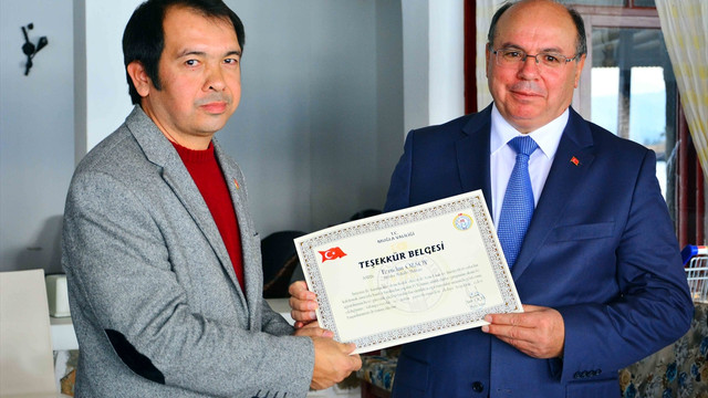Suikast timinin yakalanmasında çaba gösterenlere teşekkür belgesi