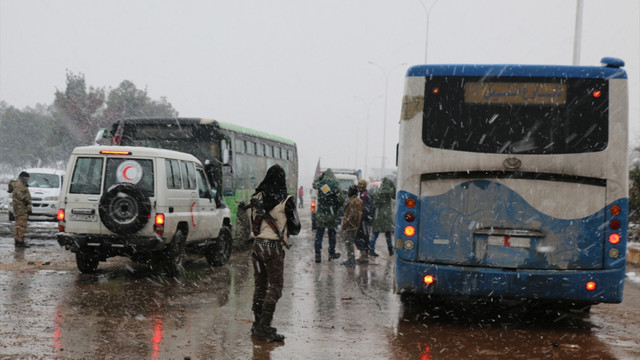 Suriye'de kuşatma bölgelerinden tahliyeler