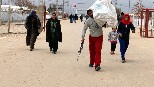 Suriyeli sığınmacılar yeni yılda barış bekliyor