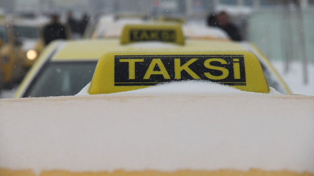 Taksiciler şehitleri unutmadı