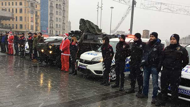 Taksimde Yılbaşı önlemleri başladı