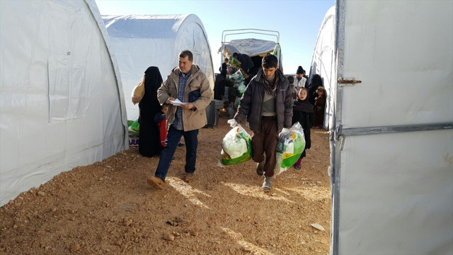 TDV'den Azez'e 6 bin kişilik çadır kent