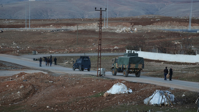 Teröristlerin menfeze tuzakladığı patlayıcı etkisiz hale getirildi