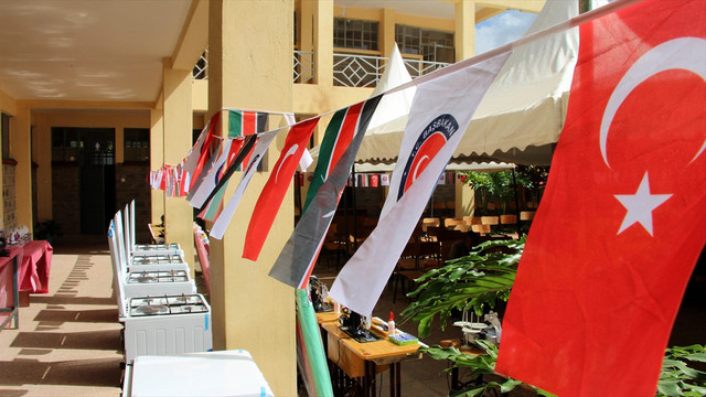 TİKA'dan Kenya'da okulna yardım