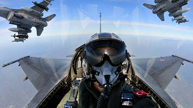 TSKdan ayrılan pilotlar yeniden TSKya dönebilecek