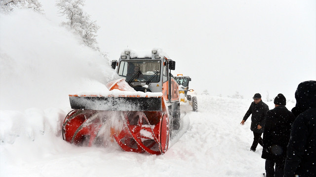 Sonu olmayan bu çıkmaz sokaktan dönün