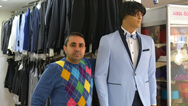 Türk lirasına destek olana damatlık hediye