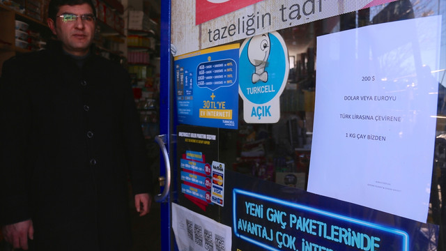 Türk lirasına esnaf desteği sürüyor