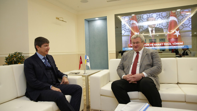 Ukrayna Büyükelçisi Sybiha'dan Başkan Türel'e ziyaret