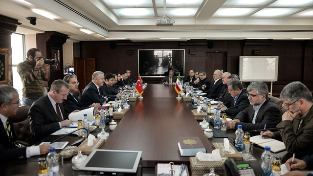 Ulaştırma, Denizcilik ve Haberleşme Bakanı Arslan İran'da