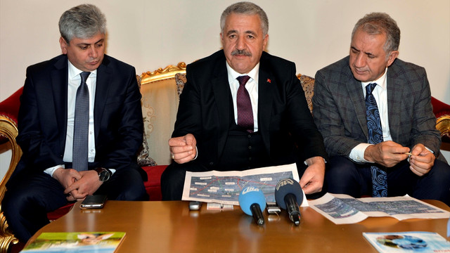 Ulaştırma Denizcilik ve Haberleşme Bakanı Arslan: