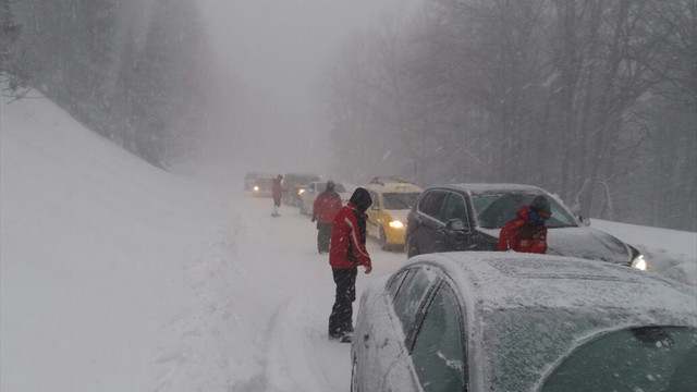 Uludağ'da kar kalınlığı 2 metreyi aştı