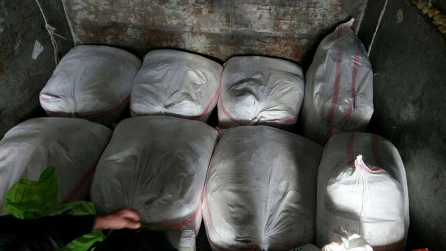 Van'da 1,7 ton gümrük kaçağı çay ele geçirildi