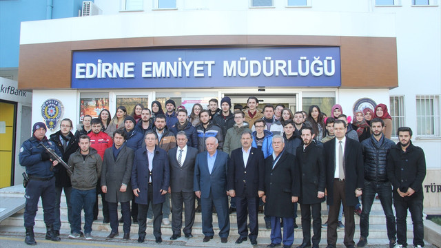 Yabancı öğrencilerden teröre tepki