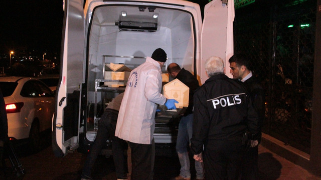 Yazar Erikli Beyoğlu'nda öldürüldü