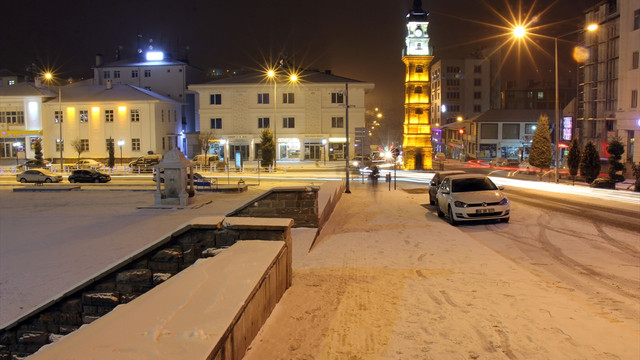 Yozgat'ta eğitime kar engeli