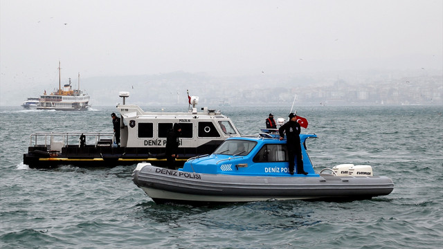 40 günlük bebeğini denize attığını iddia etti