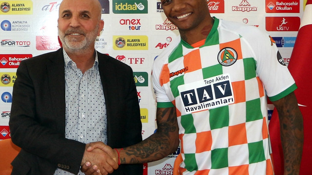 Aytemiz Alanyaspor'da transfer