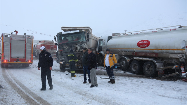 Bayburt'ta tarfik kazası: 1 ölü