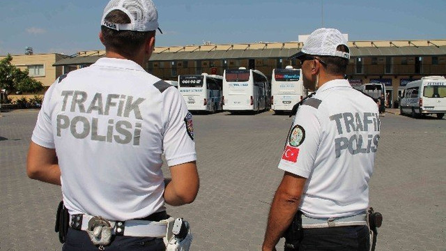 Otobüslerde yeni dönem! Sivil trafik polisleri denetim yapacak