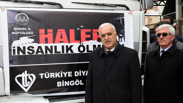 Bingöl'den Haleplilere 2 tır yardım