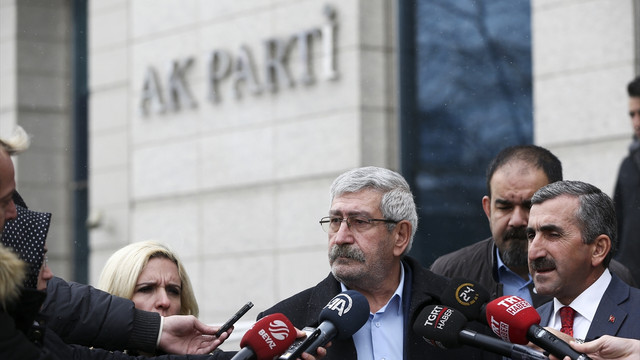 Celal Kılıçdaroğlu, AK Parti Genel Merkezi'nde