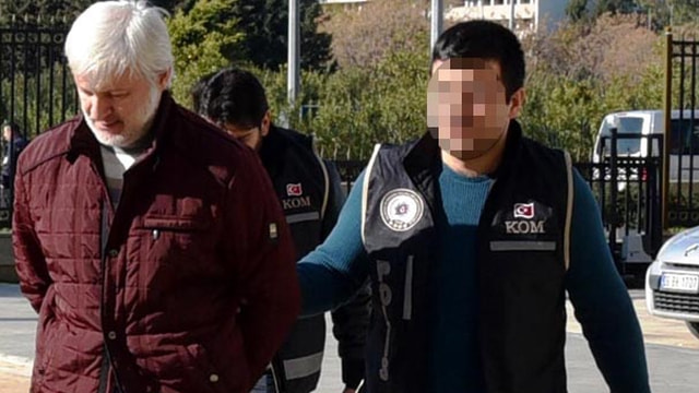 Cumhurbaşkanı Erdoğanın koruma müdürü FETÖden tutuklandı