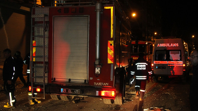 Diyarbakır'da markete bombalı saldırı