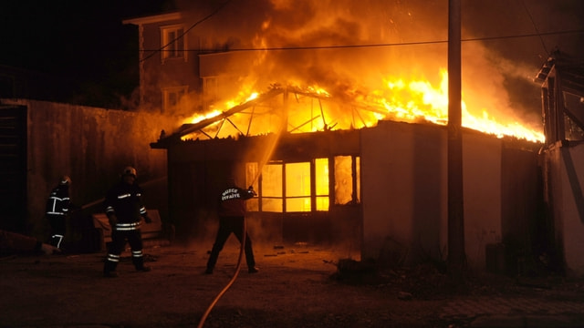 Düzce'de iş yeri yangını