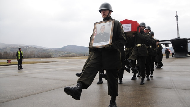 Şehit Uzman Çavuş Bakırın cenazesi Zonguldaka getirildi