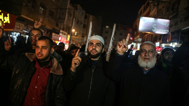 Gazze'de Filistinlilerin evlerine yönelik yıkımlar protesto edildi