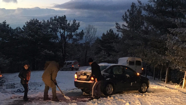 Kar nedeniyle yaylada mahsur kalanlar kurtarıldı