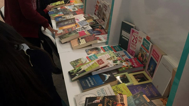 Kocaelili öğrencilerden Mardin'e kitap yardımı